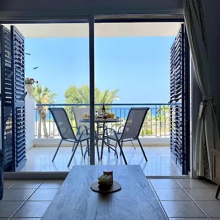 Sunset Kings Palace - Venus Beach Apartment *